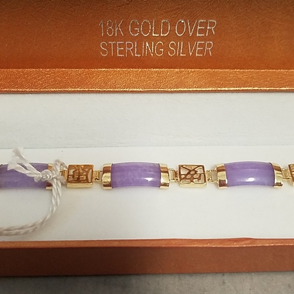 Genuine Purple Jade Bracelet - Picture 2 of 2